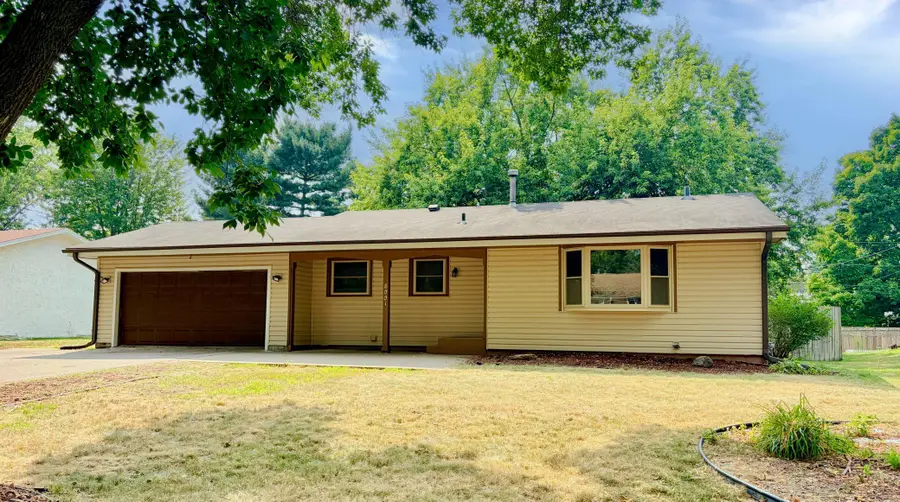 8001 Edgewood Avenue N, Brooklyn Park, MN 55445 - #2