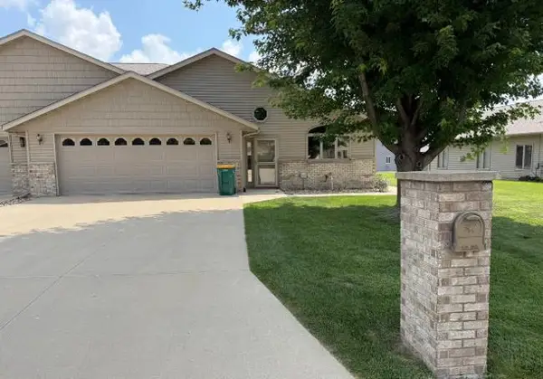 1726 Hale Drive, Albert Lea, MN 56007