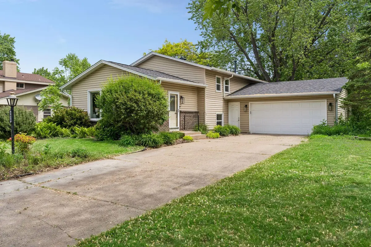 3630 Quaker Lane N, Plymouth, MN 55441 - #1