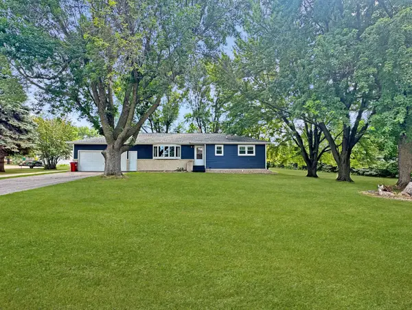 2420 34th Street, Slayton, MN 56172