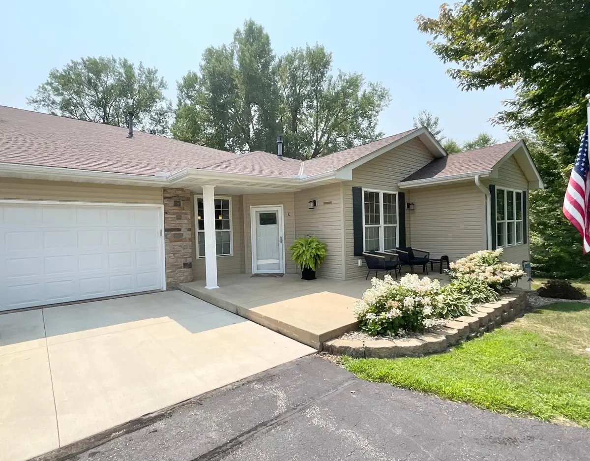 2201 7th Street Nw #C, Austin, MN 55912 - #1