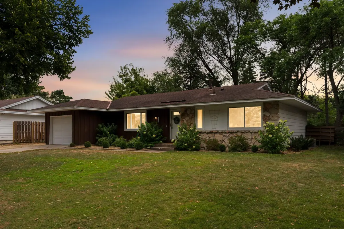 8383 Henna Avenue S, Cottage Grove, MN 55016 - #1