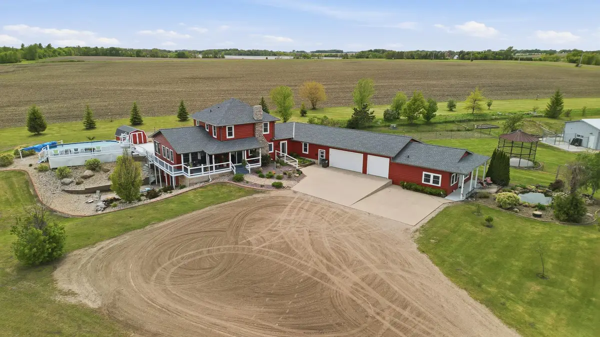 20811 Ocean Road, Janesville, MN 56048 - #1