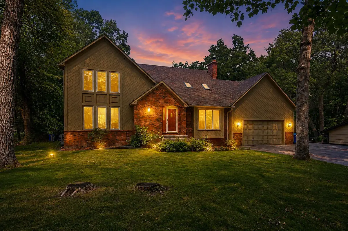 867 Lois Lane, Lino Lakes, MN 55014 - #1