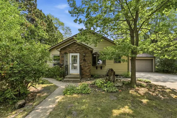 24 21st Avenue S, Saint Cloud, MN 56301