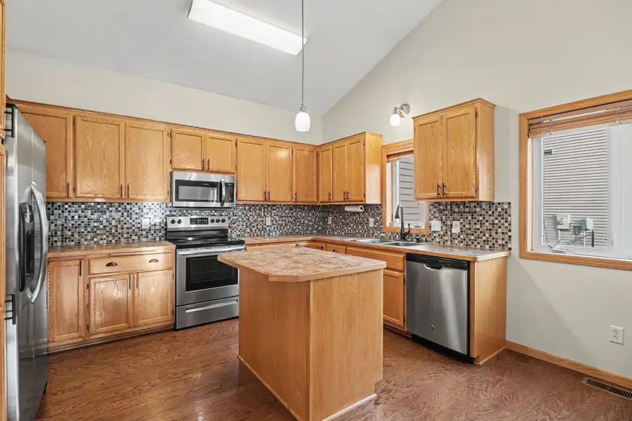 420 9th Avenue Ne, Lonsdale, MN 55046 - #3