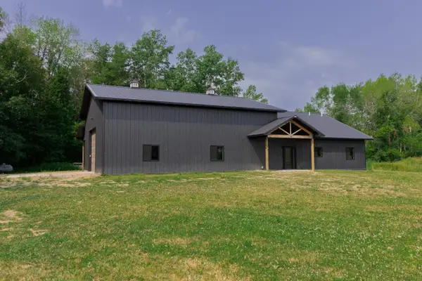 33060 Quinlan Avenue, Center City, MN 55012
