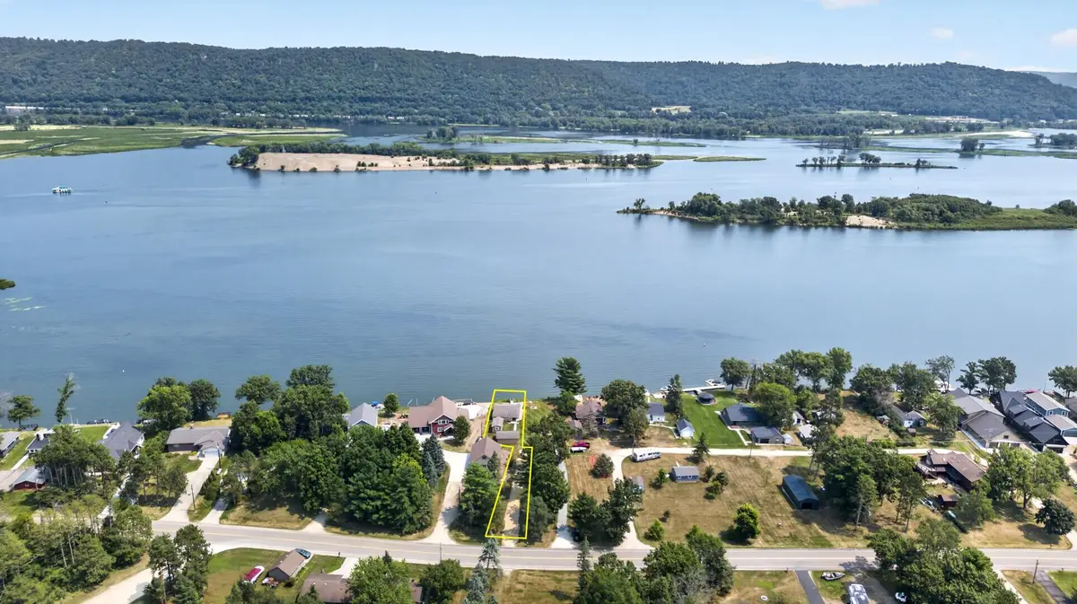 67480 County Road 76, Wabasha, MN 55981 - #1