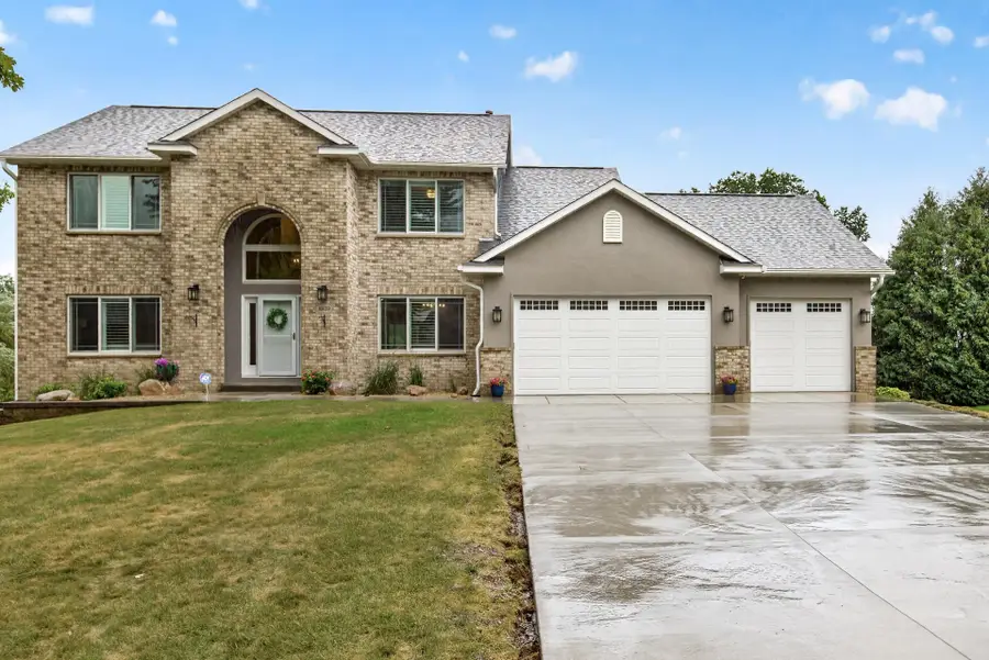 8939 Heatherton Ridge Drive, Savage, MN 55378 - #2