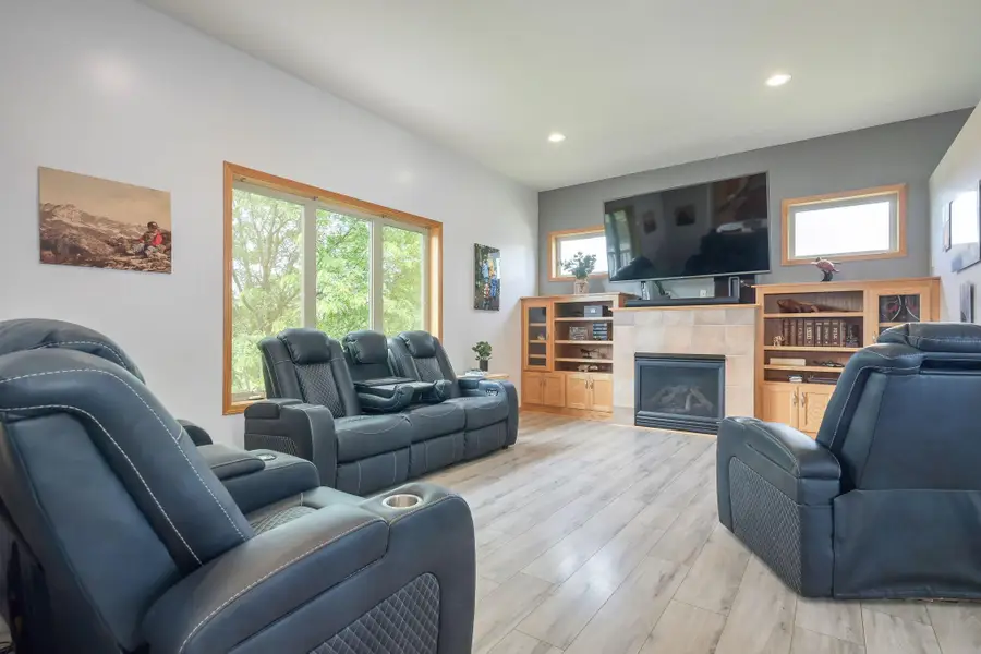 890 160th Lane Nw, Andover, MN 55304 - #3
