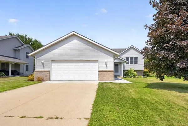 290 5th Avenue Se, Plainview, MN 55964