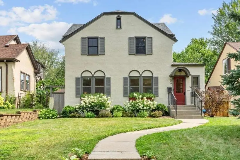 621 Cedar Lake Road S, Minneapolis, MN 55405 - #2