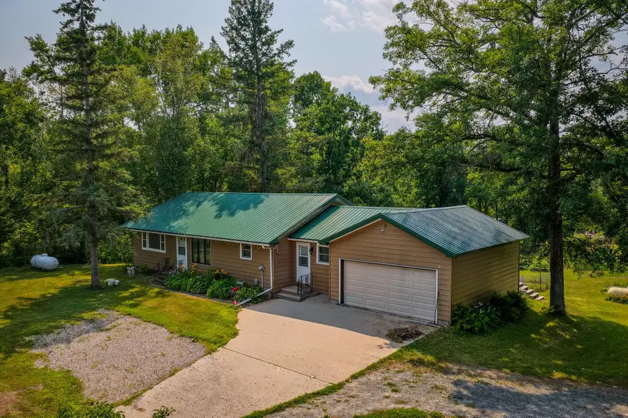 1723 Scenic Highway Ne, Pennington, MN 56663 - #2