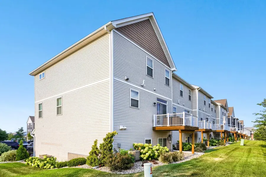 1668 Windigo Lane, Shakopee, MN 55379 - #3