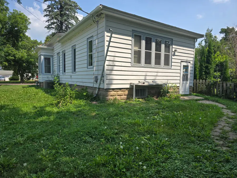 316 E 2nd Street, Fairmont, MN 56031 - #2