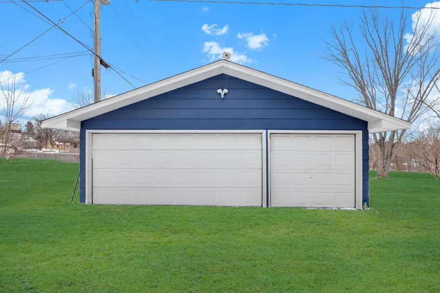 345 2nd Avenue Sw, Milaca, MN 56353 - #3