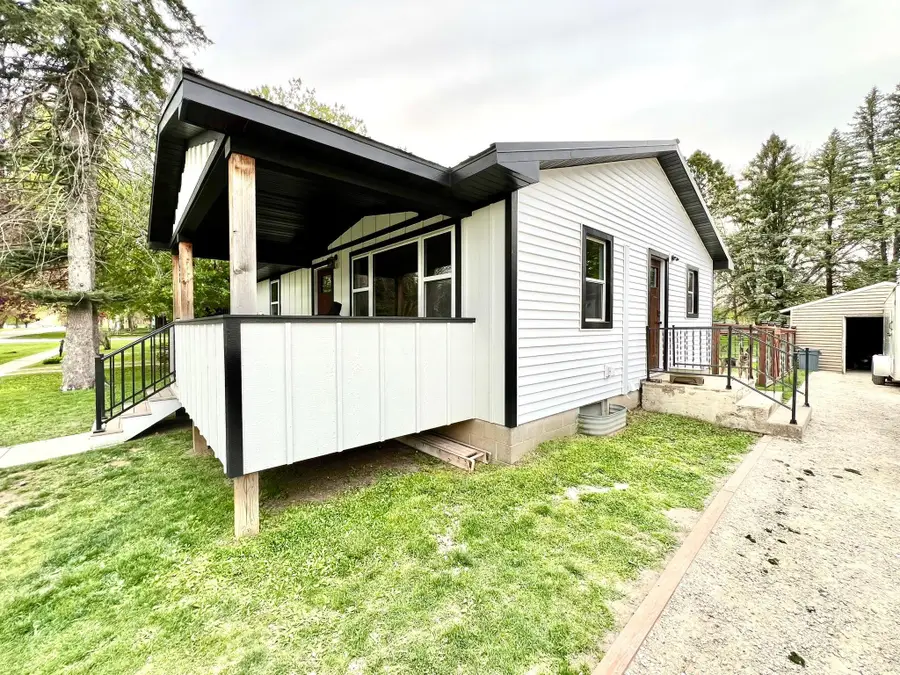 145 1st Street Nw, Elgin, MN 55932 - #2