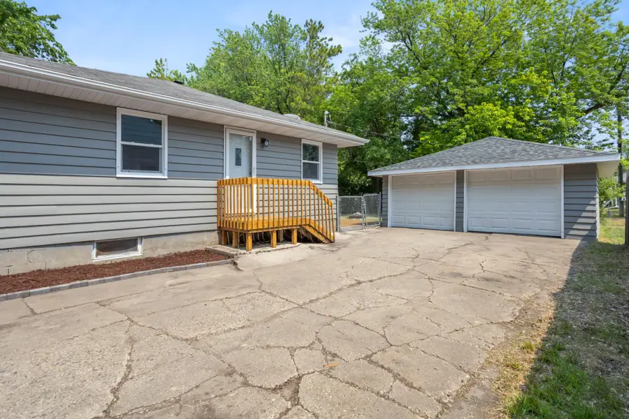 1124 10 1/2 Street N, Moorhead, MN 56560 - #3