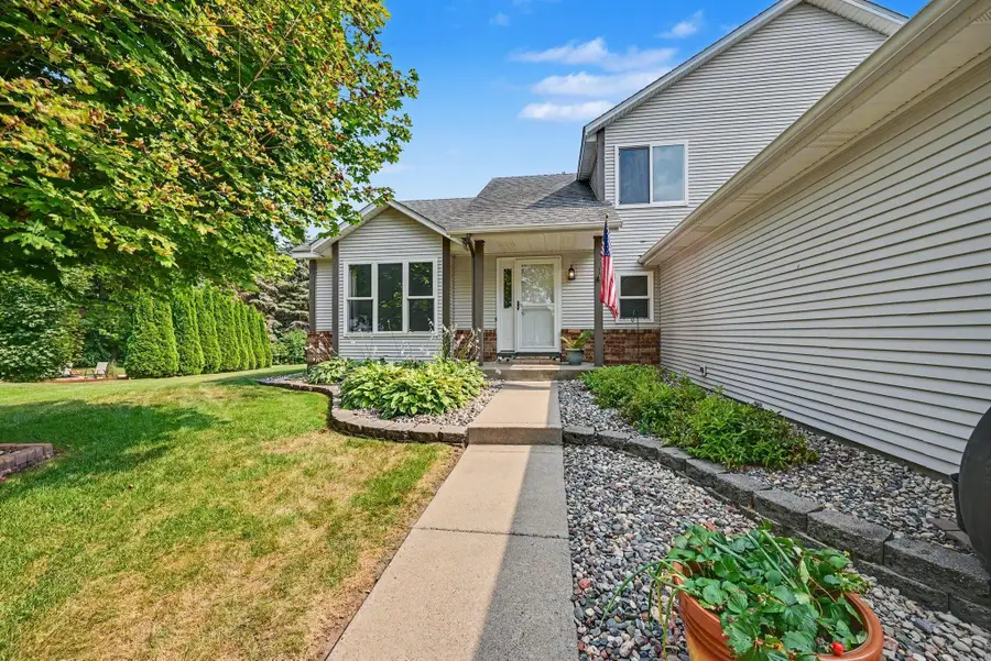 8695 Jorgensen Avenue S, Cottage Grove, MN 55016 - #3