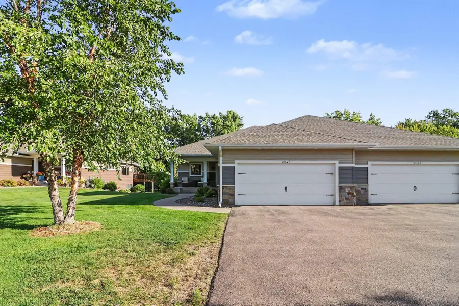 2047 Goodview Avenue N, Oakdale, MN 55128 - #2