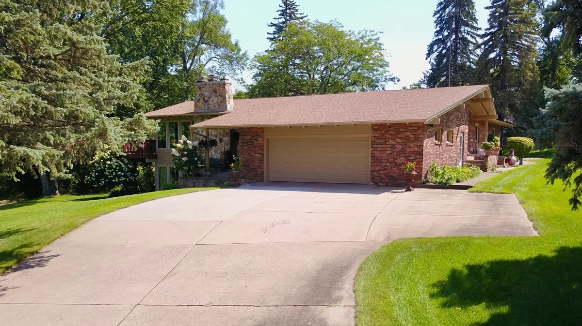 1800 Linda Lane, Saint Cloud, MN 56301 - #1