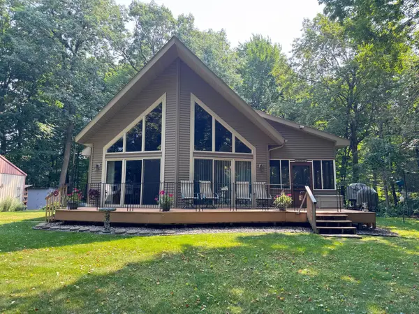 32449 217th Lane, Isle, MN 56342