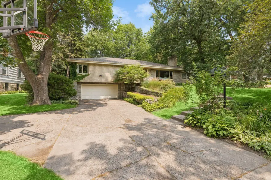 2237 Edgcumbe Road, Saint Paul, MN 55116 - #3
