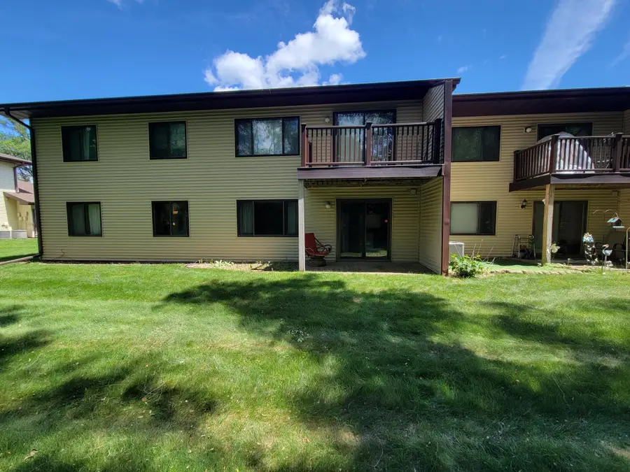 2920 Mounds View Boulevard, Saint Paul, MN 55112 - #3