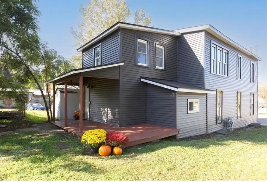 325 1st Street, Glenwood City, WI 54013 - #2