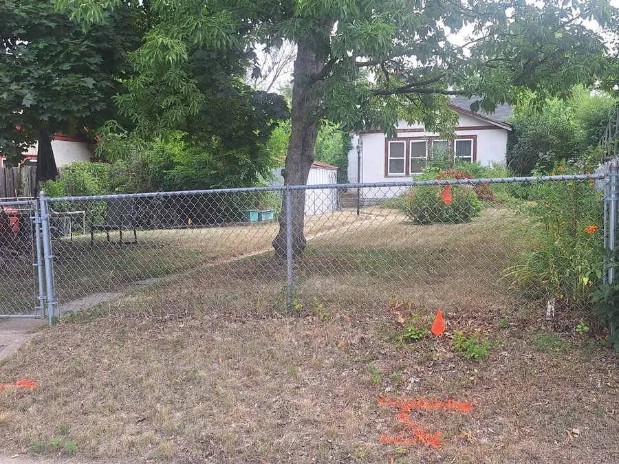 3915 18th Avenue S, Minneapolis, MN 55407 - #3