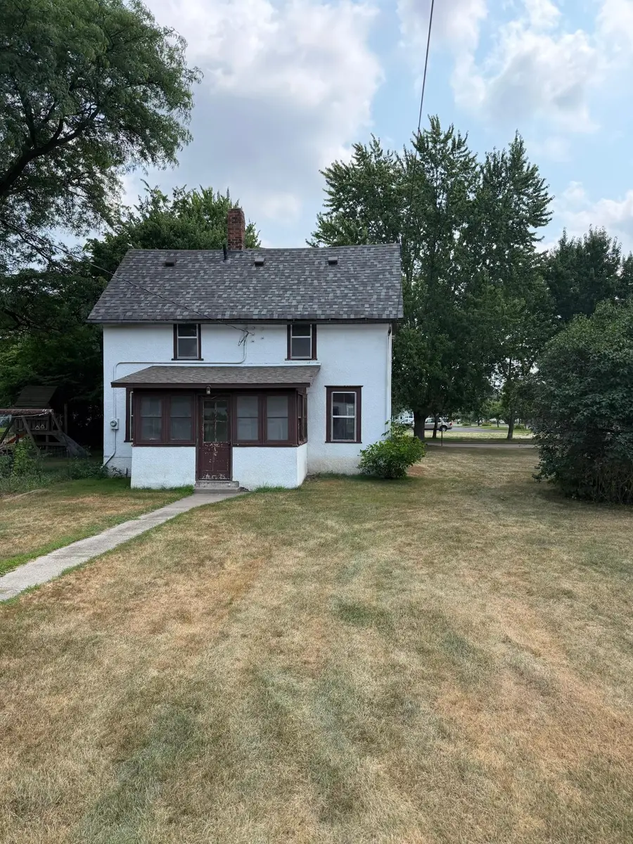 212 5th Street Se, Little Falls, MN 56345 - #2