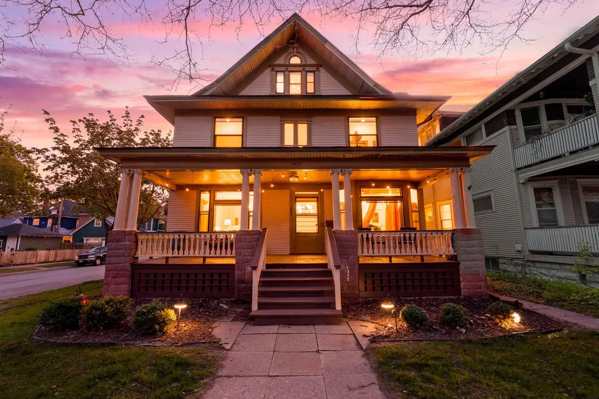 802 Ashland Avenue, Saint Paul, MN 55104 - #1