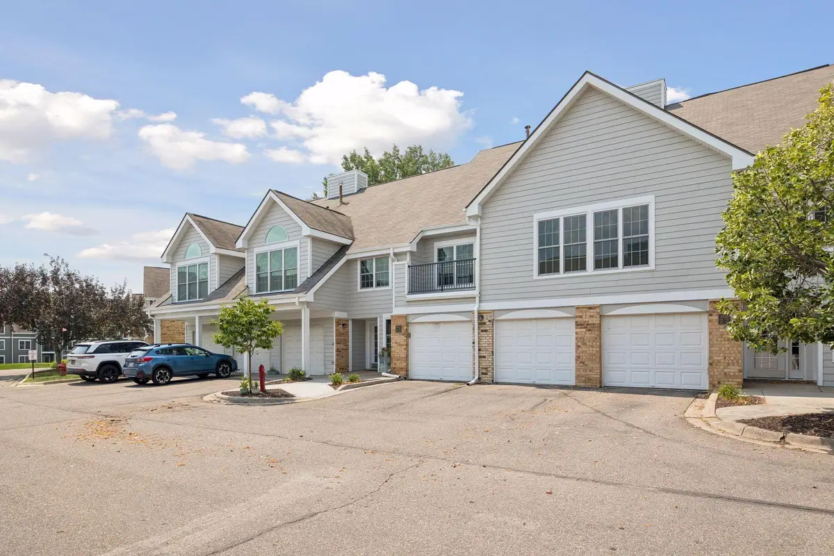 6040 Chasewood Parkway #2, Minnetonka, MN 55343 - #1