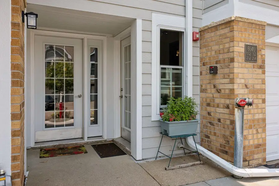 6040 Chasewood Parkway #2, Minnetonka, MN 55343 - #3
