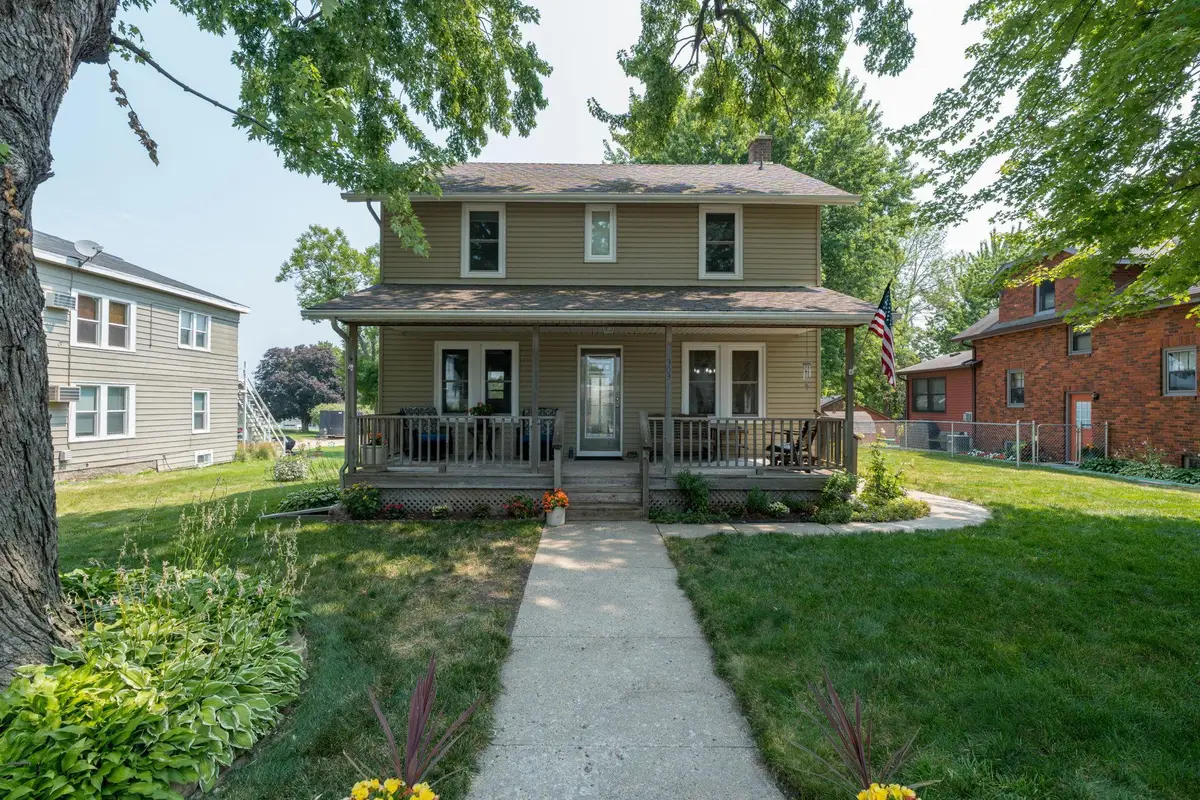 303 N Market Street, Janesville, MN 56048 - #1