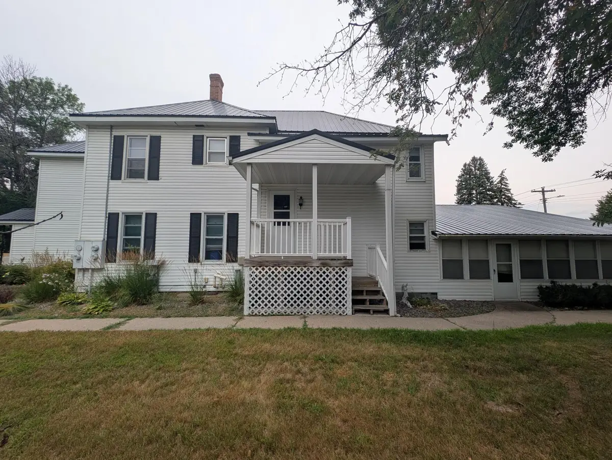 155 SW 4th, Perham, MN 56573 - #1