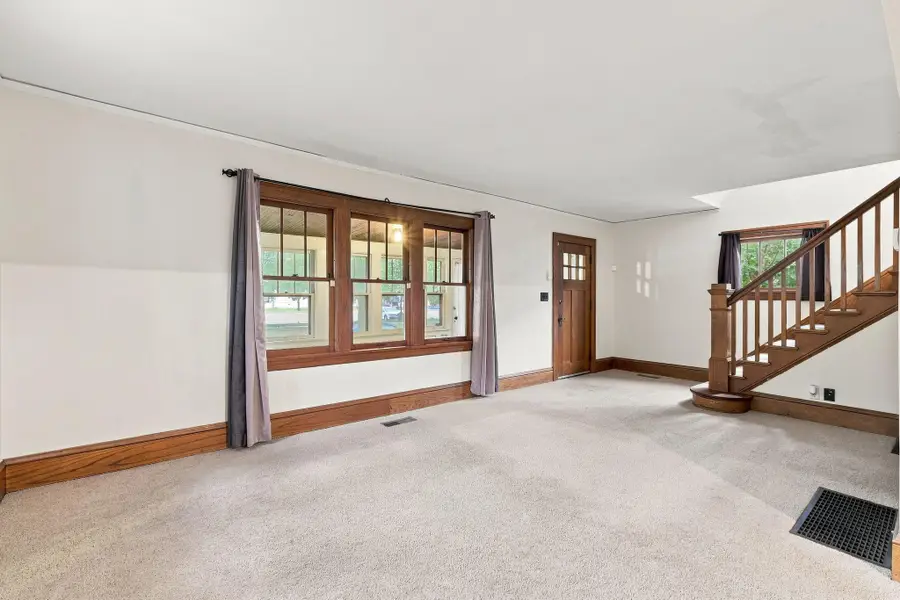 1019 Sherburne Avenue, Saint Paul, MN 55104 - #3