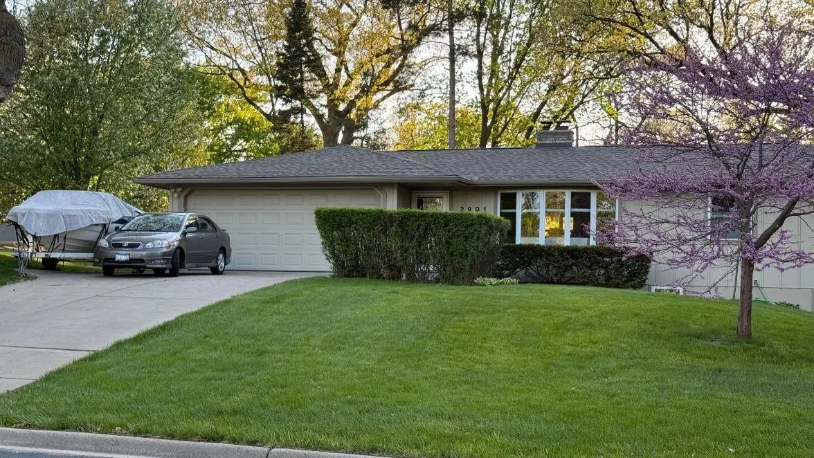 3901 Hampshire Avenue N, Crystal, MN 55427 - #1