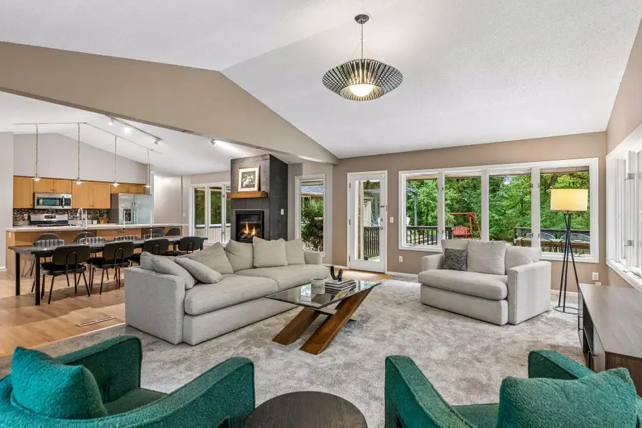 15 High Circle Way, North Oaks, MN 55127 - #2