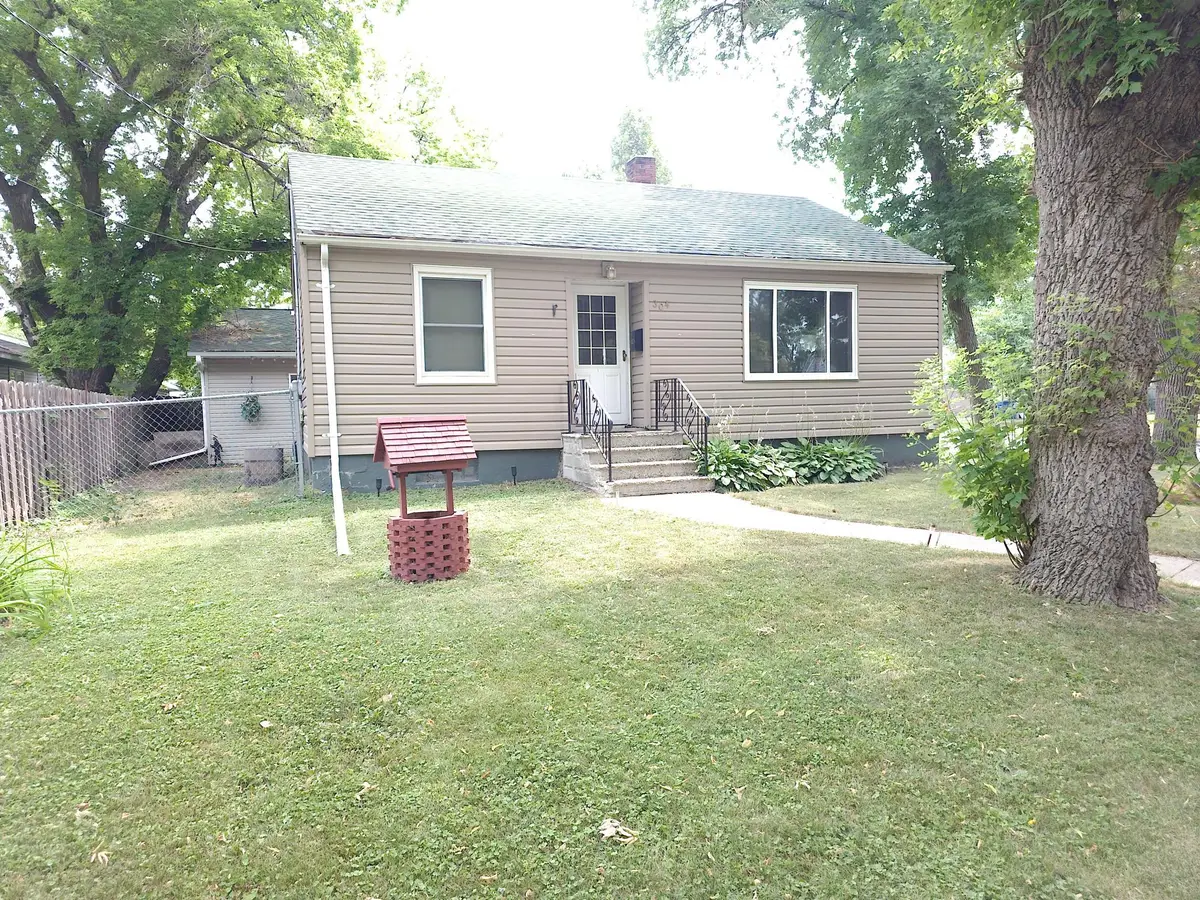304 13th Street N, Moorhead, MN 56560 - #1