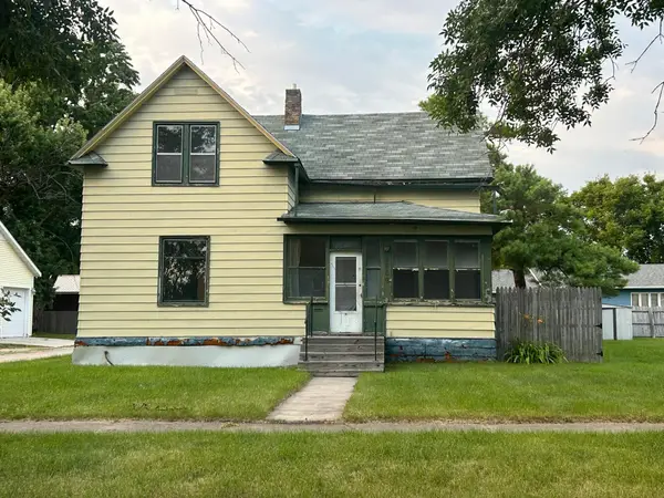 309 4th Street W, Thief River Falls, MN 56701