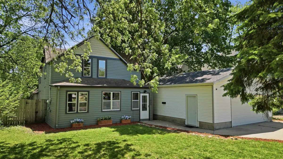 1035 E Main Street, Mankato, MN 56001 - #1