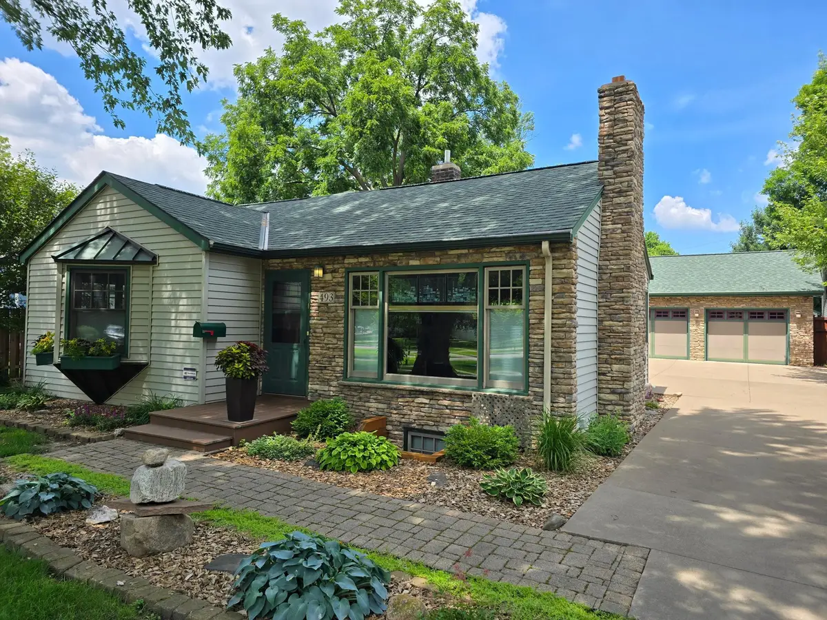 493 Wheelock Parkway W, Saint Paul, MN 55117 - #1