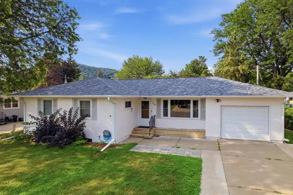 1661 W 6th Street, Winona, MN 55987