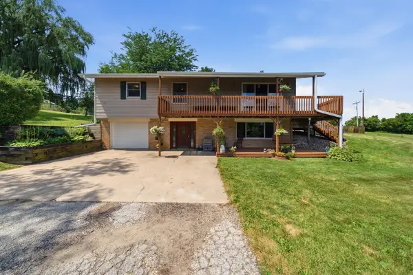 1015 Ridge Road S, Preston, MN 55965