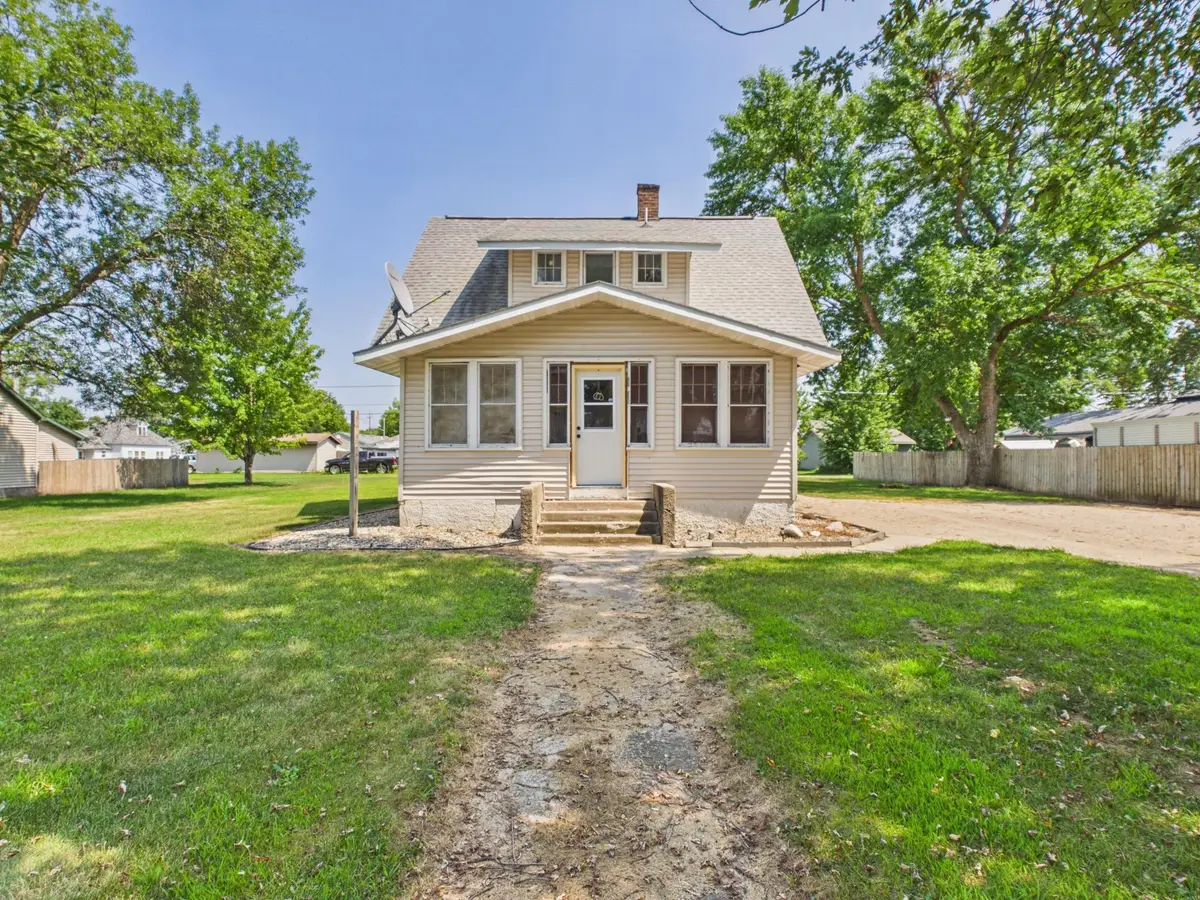220 Western Avenue N, Brooten, MN 56316 - #1