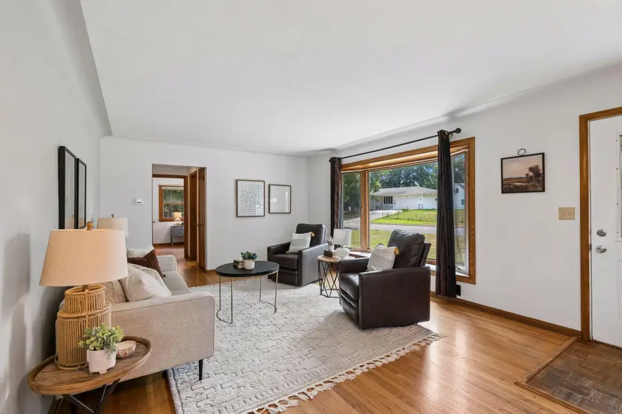 9235 Queen Avenue S, Bloomington, MN 55431 - #3