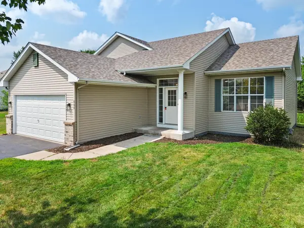 808 Lindsey Lane, Belle Plaine, MN 56011