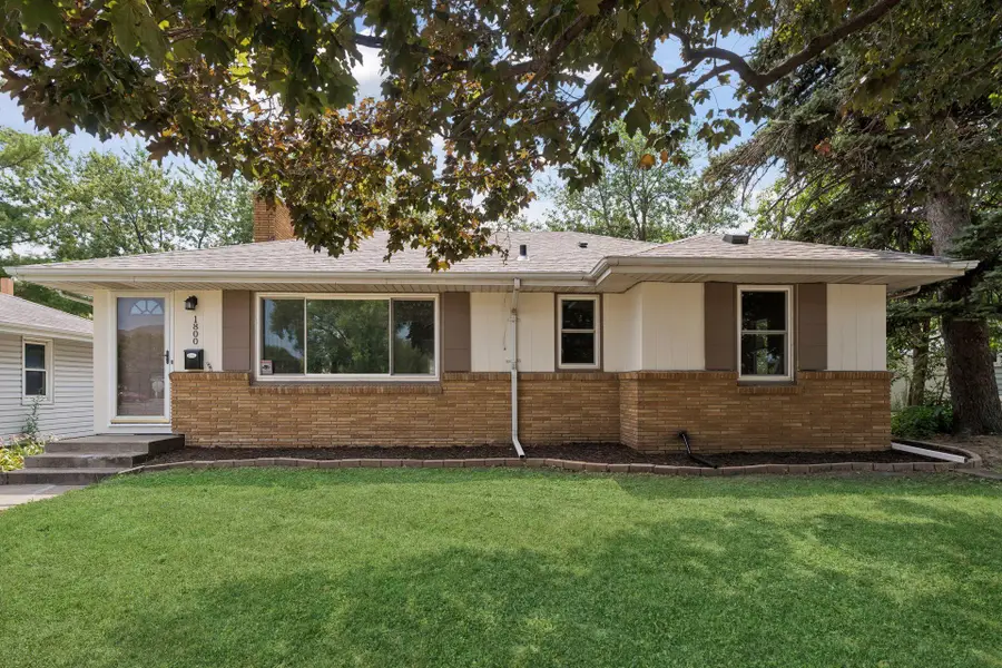1800 37th Avenue Ne, Minneapolis, MN 55421 - #2