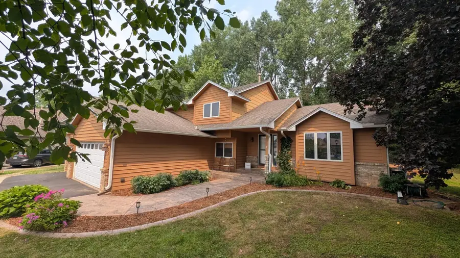 2455 Queensport Road, Woodbury, MN 55125 - #2